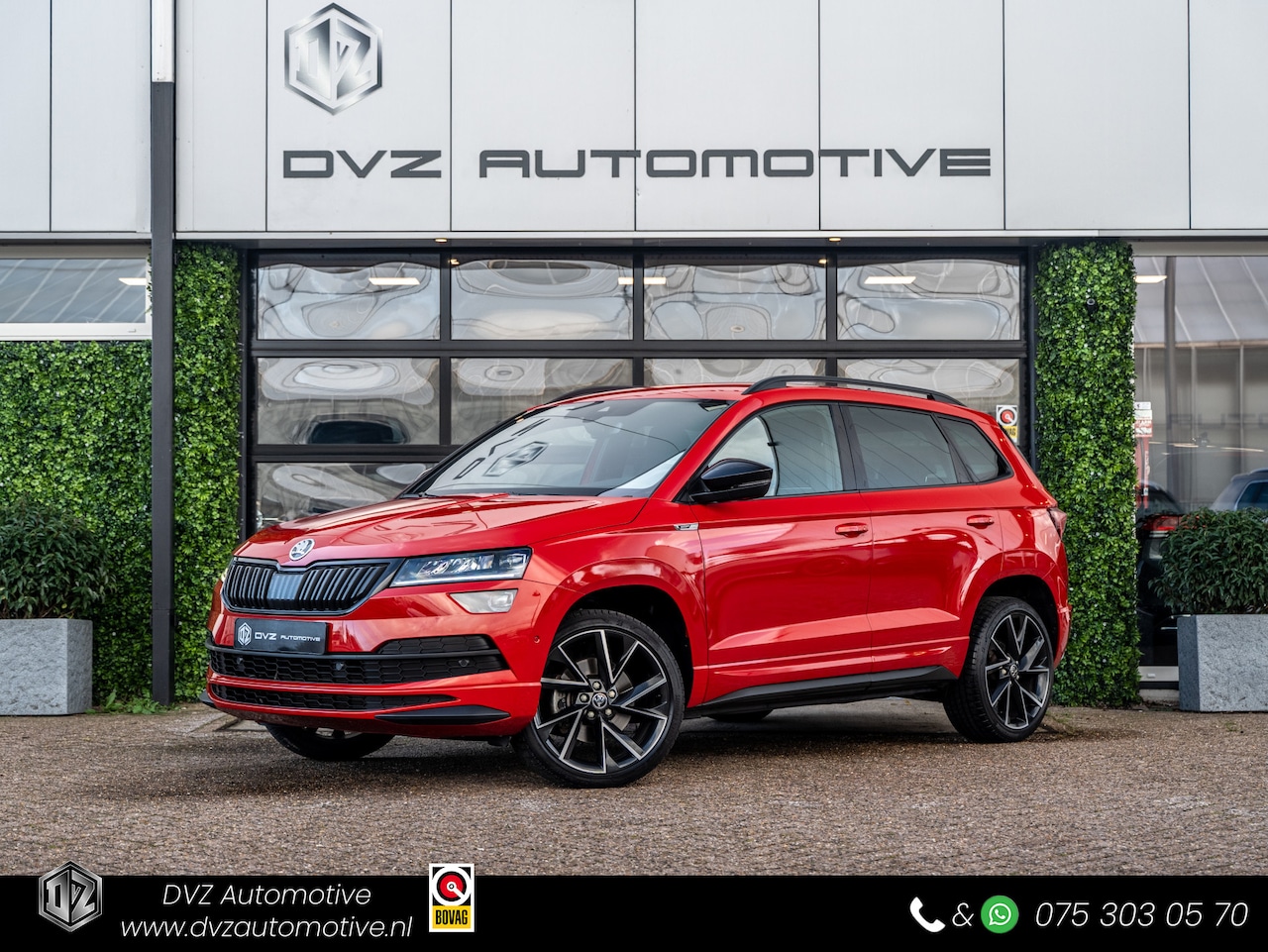Skoda Karoq - 1.5 TSI 150PK Sportline Business | Camera | ACC | Carplay | Ambient - AutoWereld.nl