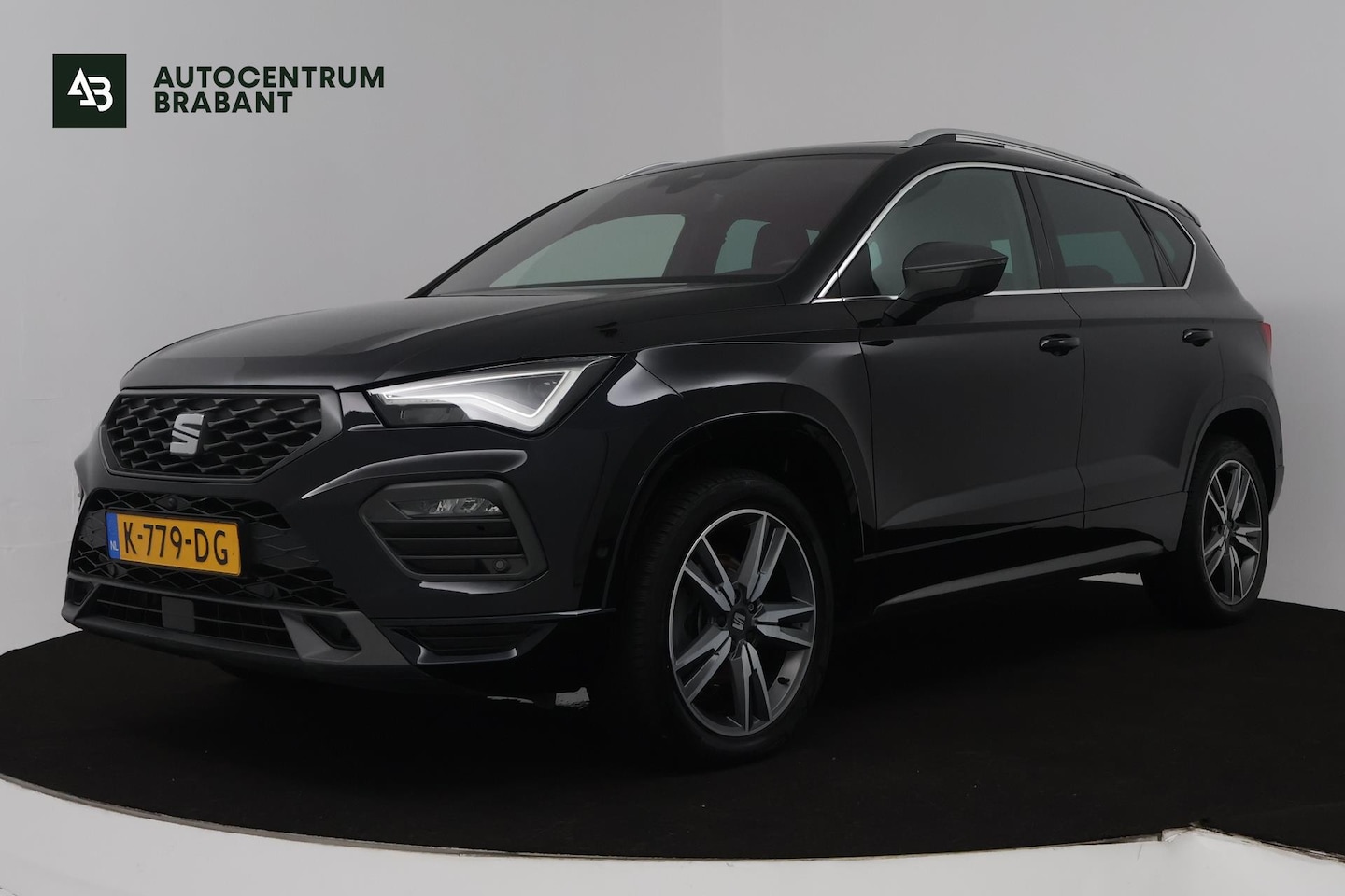 SEAT Ateca - 1.5 TSI FR Business Intense (PANORAMADAK, STOELVERWARMING, LED, CAMERA, 1e EIGENAAR, GOED - AutoWereld.nl