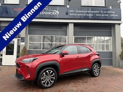 Toyota Yaris Cross - 1.5 Hybrid 115 First Edition (5-drs SUV) Navi | Led | Clima | Trekhaak | 2700 km | 09-2024