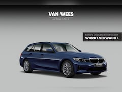BMW 3-serie Touring - 330e Business Edition Plus | 1e eigenaar | BTW auto | Leer | Camera | Sportstuur | 17 inch