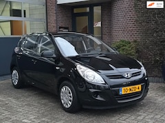 Hyundai i20 - 1.2i i-Drive 5DR |Apk |Benzine |I30