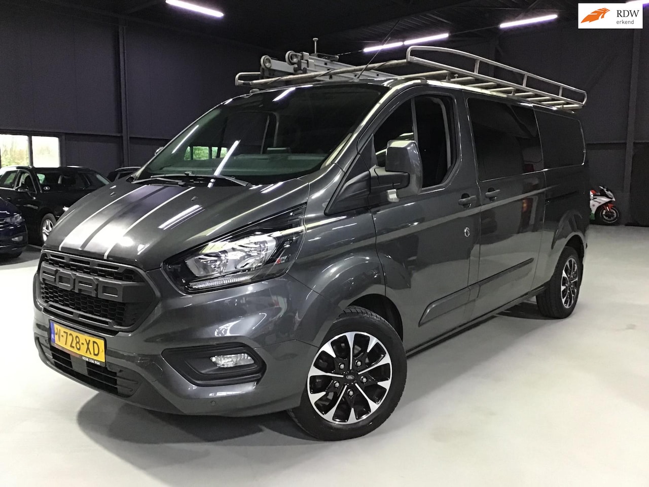 Ford Transit Custom - 320 2.0 TDCI L2H1 Trend DC I 2e Eigen I Automaat I New Apk + Beurt + Remmen I 2x Schuifd. - AutoWereld.nl