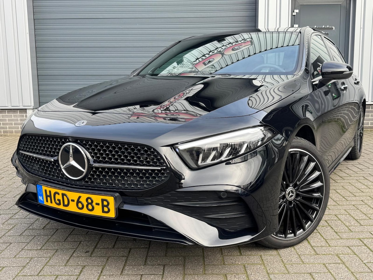 Mercedes-Benz A-klasse - 250 e AMG Line Pano Keyless Memory - AutoWereld.nl