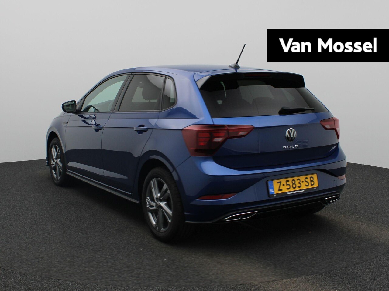 Volkswagen Polo - 1.0 TSI R-Line 95 PK | R-Line | Automaat | Camera | Stoelverwarming | Keyless | Apple Carp - AutoWereld.nl