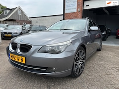 BMW 5-serie Touring - 520d Corporate Lease AUTOMAAT-NAVI-PDC-CRUISE-LEDER