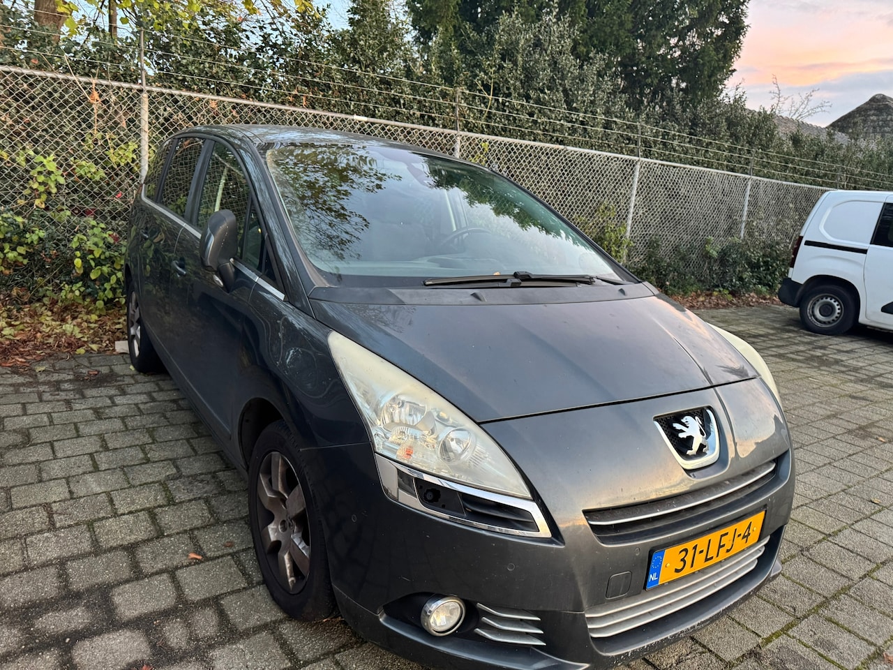 Peugeot 5008 - 1.6 VTi Blue Lease 7p. 1.6 VTi Blue Lease 7p. - AutoWereld.nl