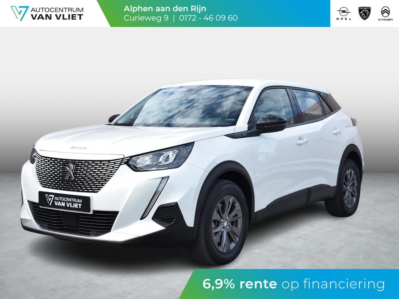 Peugeot e-2008 - EV Active Pack 50 kWh 93,2% SOH | Navigatie | Parkeersensoren achter | Keyless start | App - AutoWereld.nl