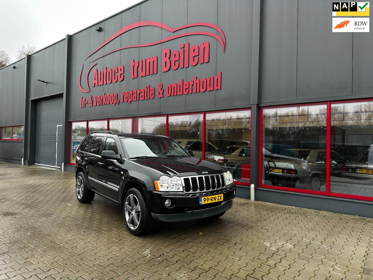 Jeep Grand Cherokee - 5.7 V8 Hemi Limited / AUTOMAAT / - AutoWereld.nl