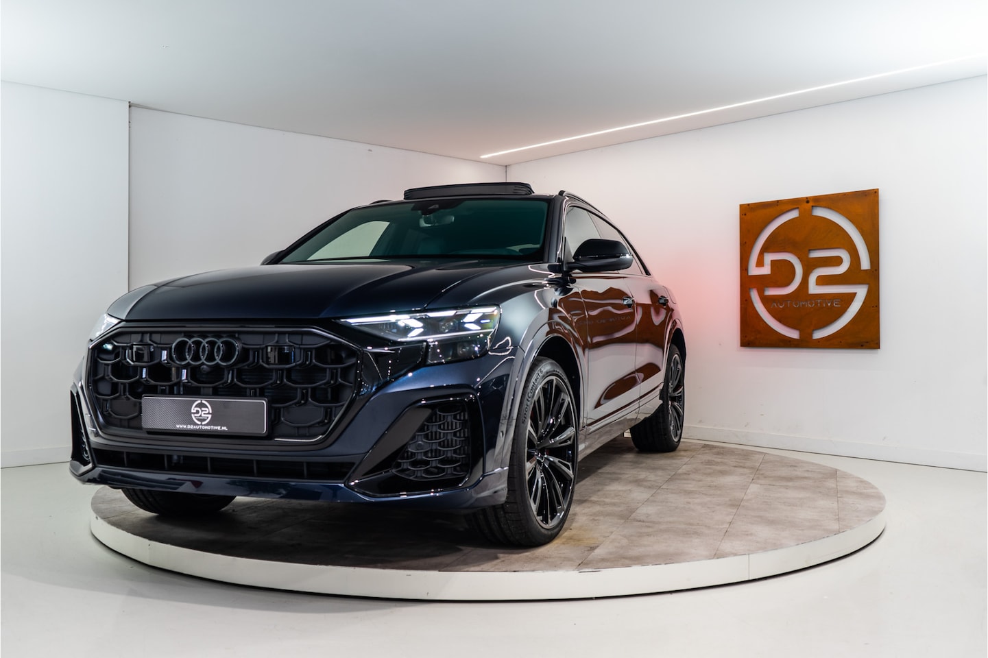 Audi Q8 - 60 TFSI E Quattro S-Edition Competition 490PK FACELIFT | 2025 DIRECT LEVERBAAR | 5 Jaar Ga - AutoWereld.nl