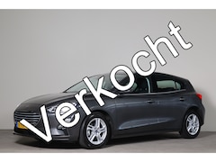 Ford Focus - 1.0 EcoBoost Hybrid Trend Edition Business NL-Auto Camera I Apple Car-Play