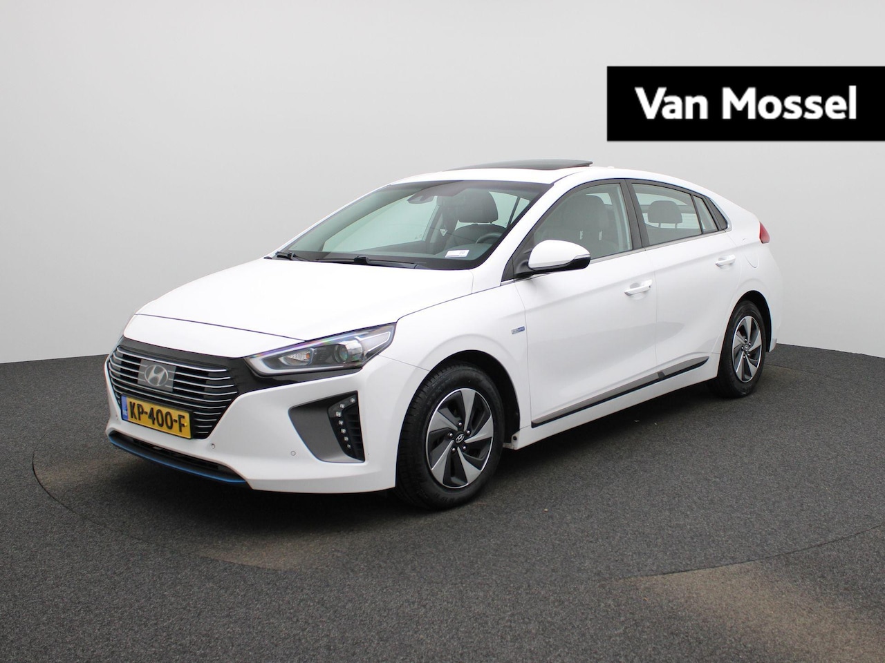 Hyundai IONIQ - 1.6 GDi First Edition | Automaat | Panoramadak | Lederen Bekleding | Infinity Audio | Stoe - AutoWereld.nl