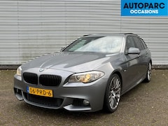 BMW 5-serie Touring - 528i Executive , M-PAKKET, HEAD UP, CRUISE CONTROLE, CLIMA, ALCANTARA STOF, ELECTRISCHE VO