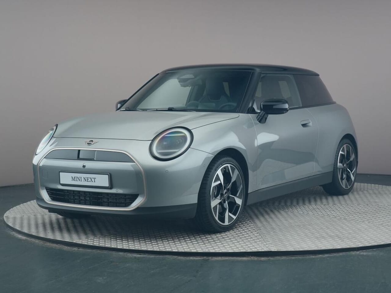MINI Cooper - E Favoured L 40.7 kWh - AutoWereld.nl