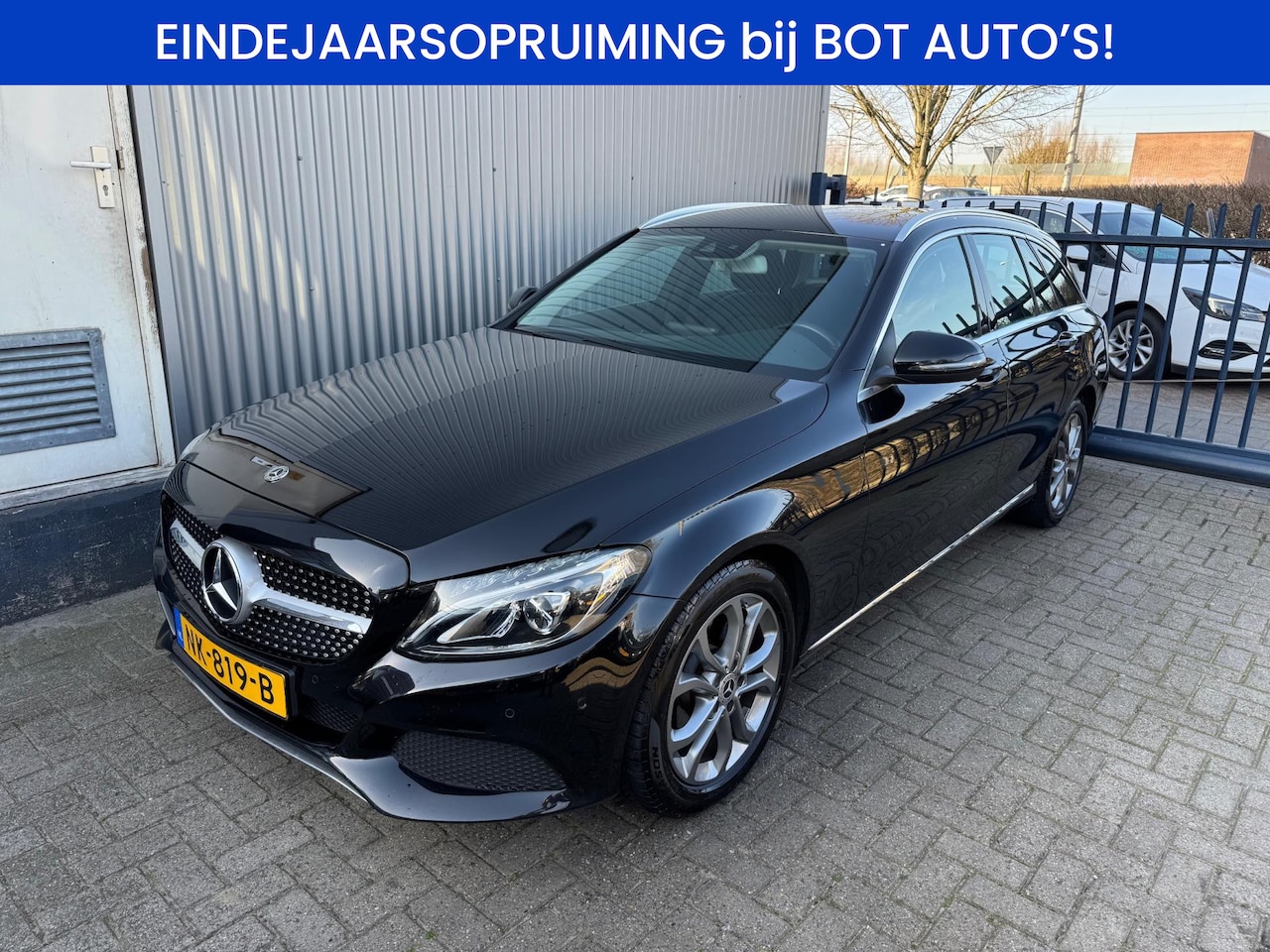 Mercedes-Benz C-klasse Estate - 180 Prestige AUTOMAAT / CLIMATE / CRUISE / NAVI / STOELVERWARMING / SENSOREN / NETTE STAAT - AutoWereld.nl