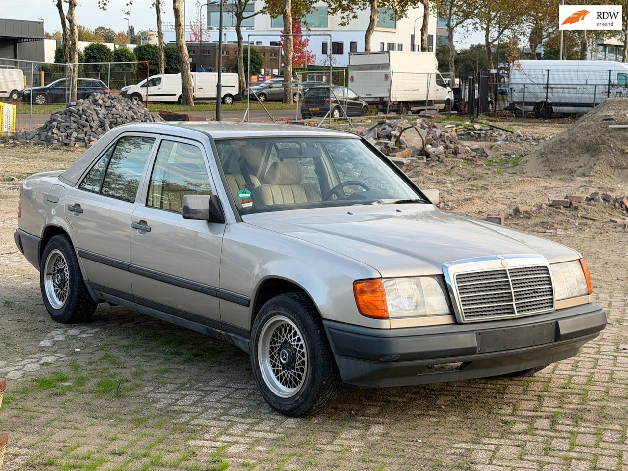 Mercedes-Benz 200-500 (W124) - 230 E DUITSE PAPIEREN. - AutoWereld.nl