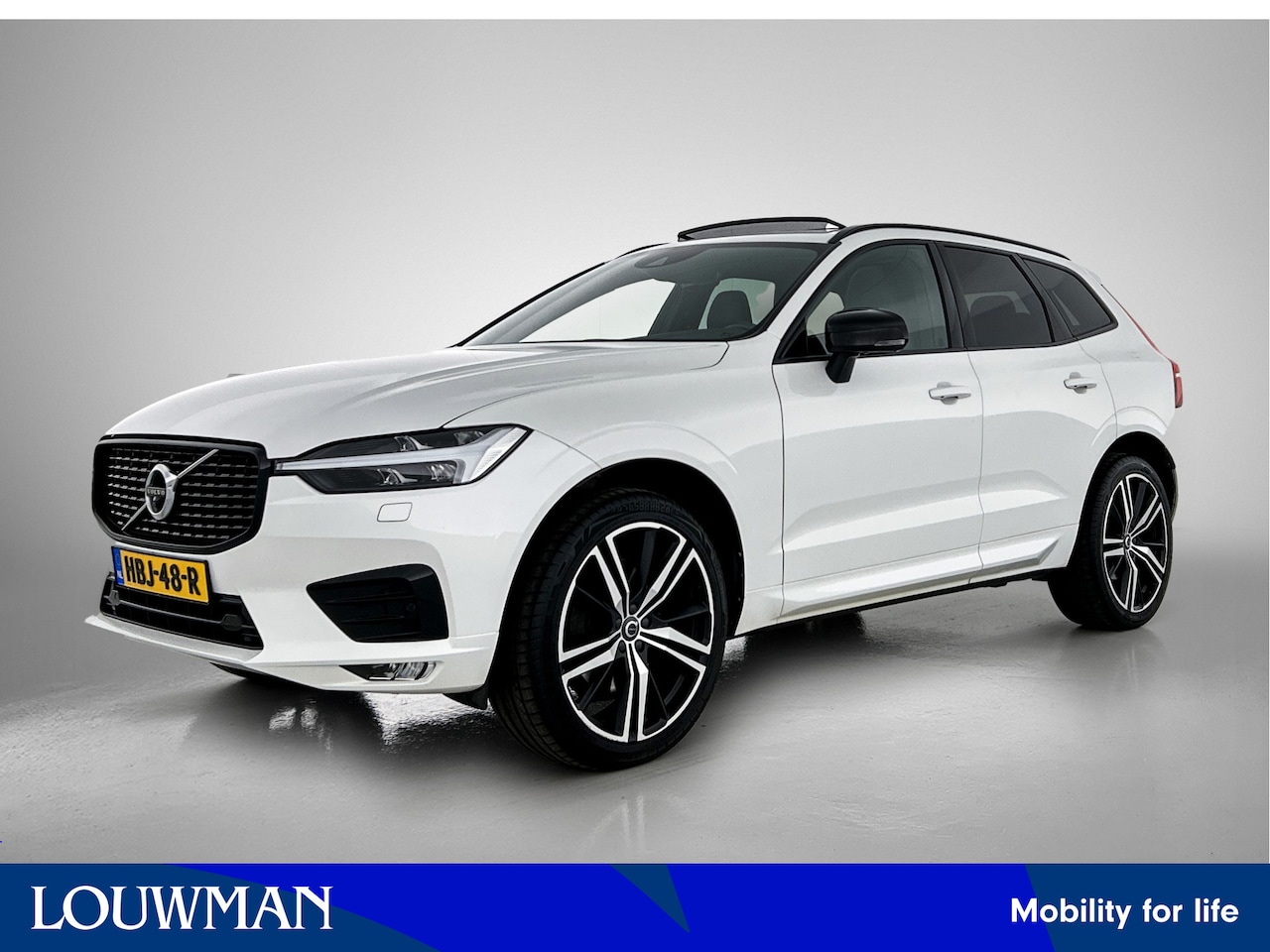 Volvo XC60 - 2.0 B5 AWD R-Design | Panormadak | Leder | Memory Seats | Harman Kardon | Trekhaak | Stoel - AutoWereld.nl