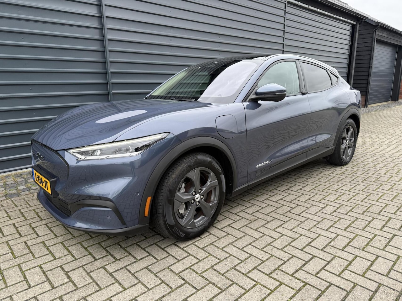 Ford Mustang Mach-E - Extended RWD 98 kWh|SOH 92.5%|Pano|incl,BTW|WLTP 610 km!! - AutoWereld.nl