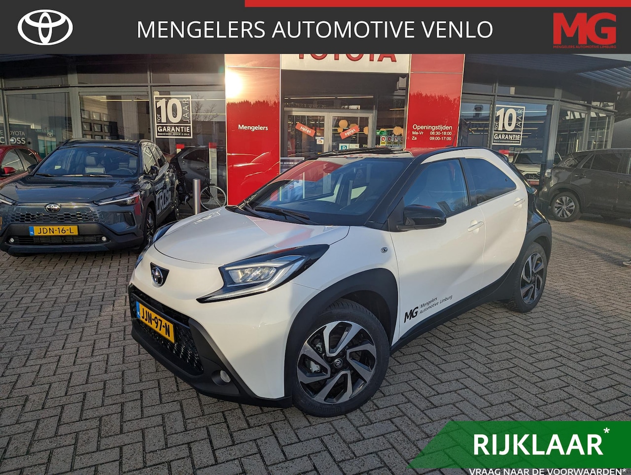Toyota Aygo X - 1.0 VVT-i MT Pulse | Rijklaar | BTWauto | All season | Clima| - AutoWereld.nl