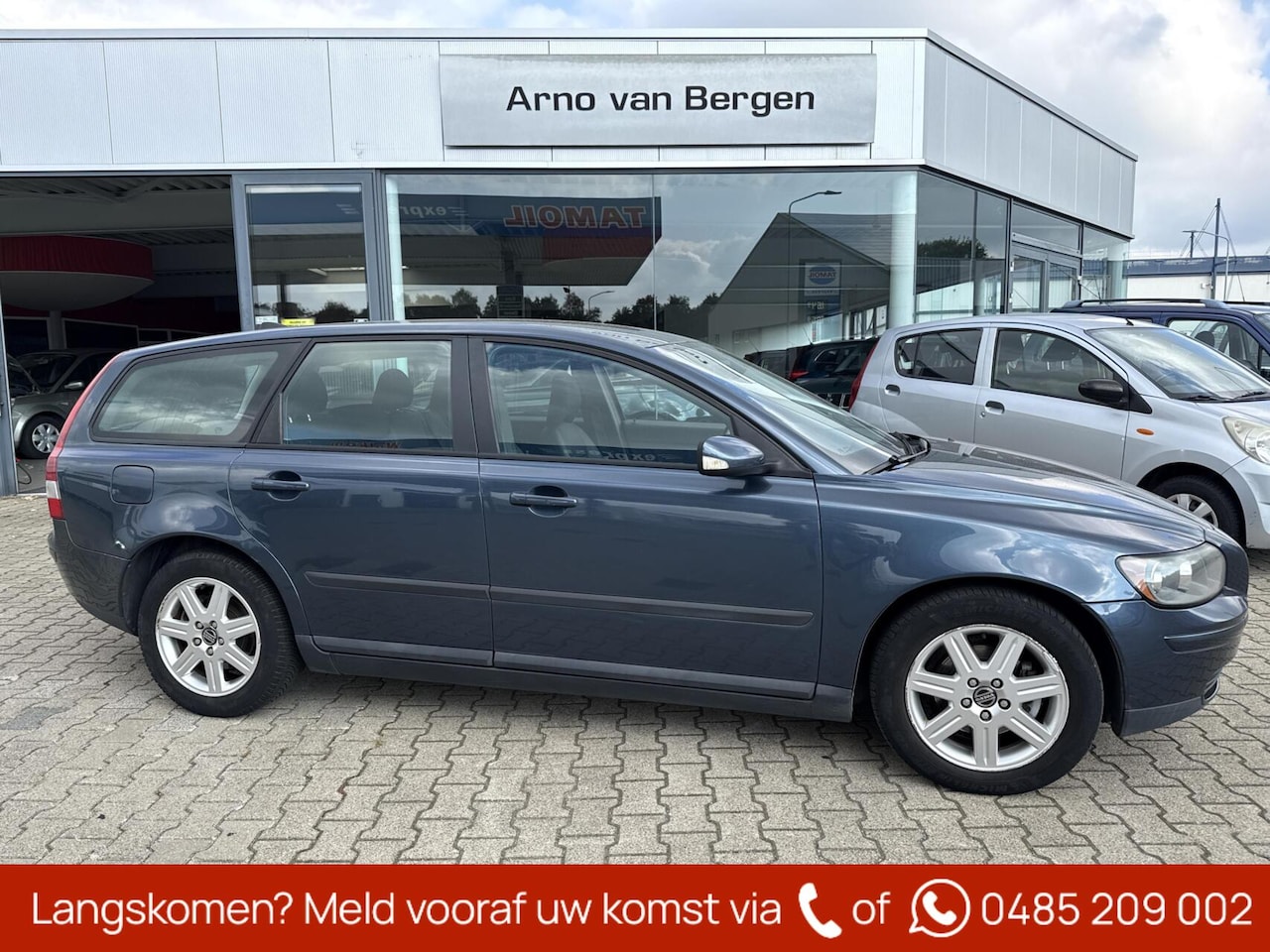 Volvo V50 - 1.8 Kinetic 1.8 Kinetic, airco ,cruisecontrol, auto rijdt prima en heeft een nieuwe APK. - AutoWereld.nl