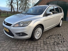 Ford Focus Wagon - 1.6 Titanium NAVI AIRCO CRUISE ZEER MOOIE AUTO