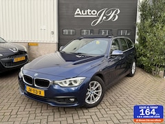 BMW 3-serie Touring - 318i CENTENNIAL | PANO | LED | TREKHAAK