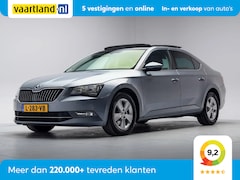 Skoda Superb - 1.6 TDI Style Business [ Panoramadak CarPlay Stoelverwarming]
