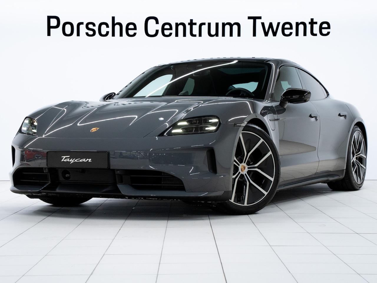 Porsche Taycan - Black Edition - AutoWereld.nl