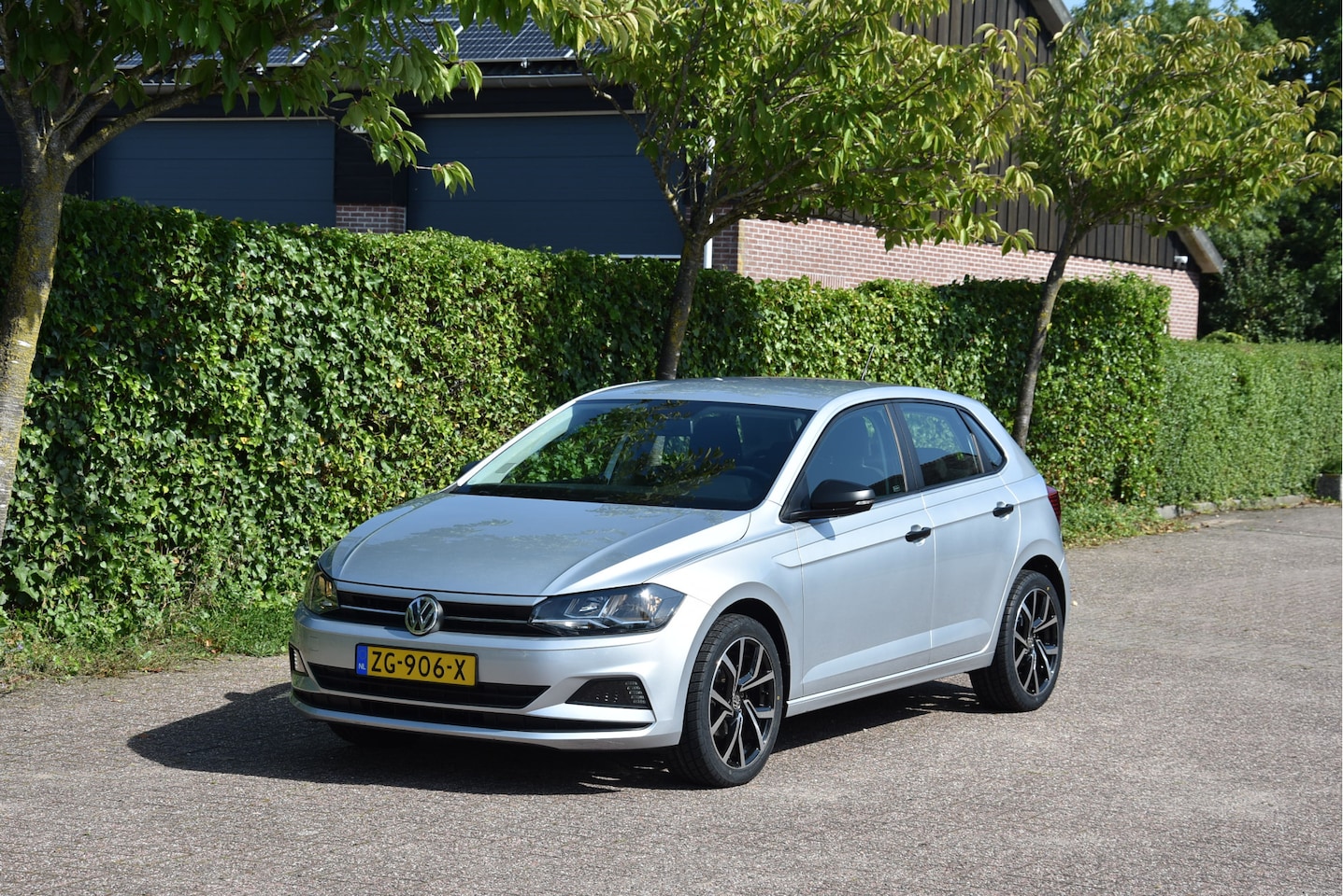Volkswagen Polo - 1.0 Zeer nette auto met NAP en 6 mnd garantie apk 9-2027 - AutoWereld.nl
