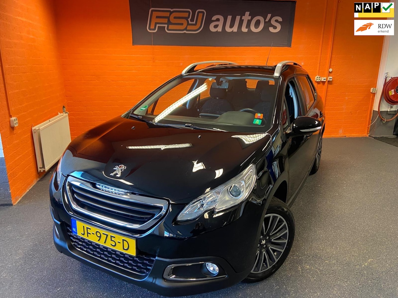 Peugeot 2008 - 1.2 / PURE TECH / BLEU LION / NAVI / AIRCO!! - AutoWereld.nl