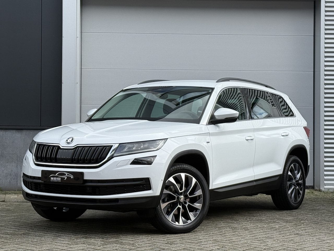 Skoda Kodiaq - 1.5 TSI Sportline Business | 125 Years | Apple Carplay | Camera - AutoWereld.nl