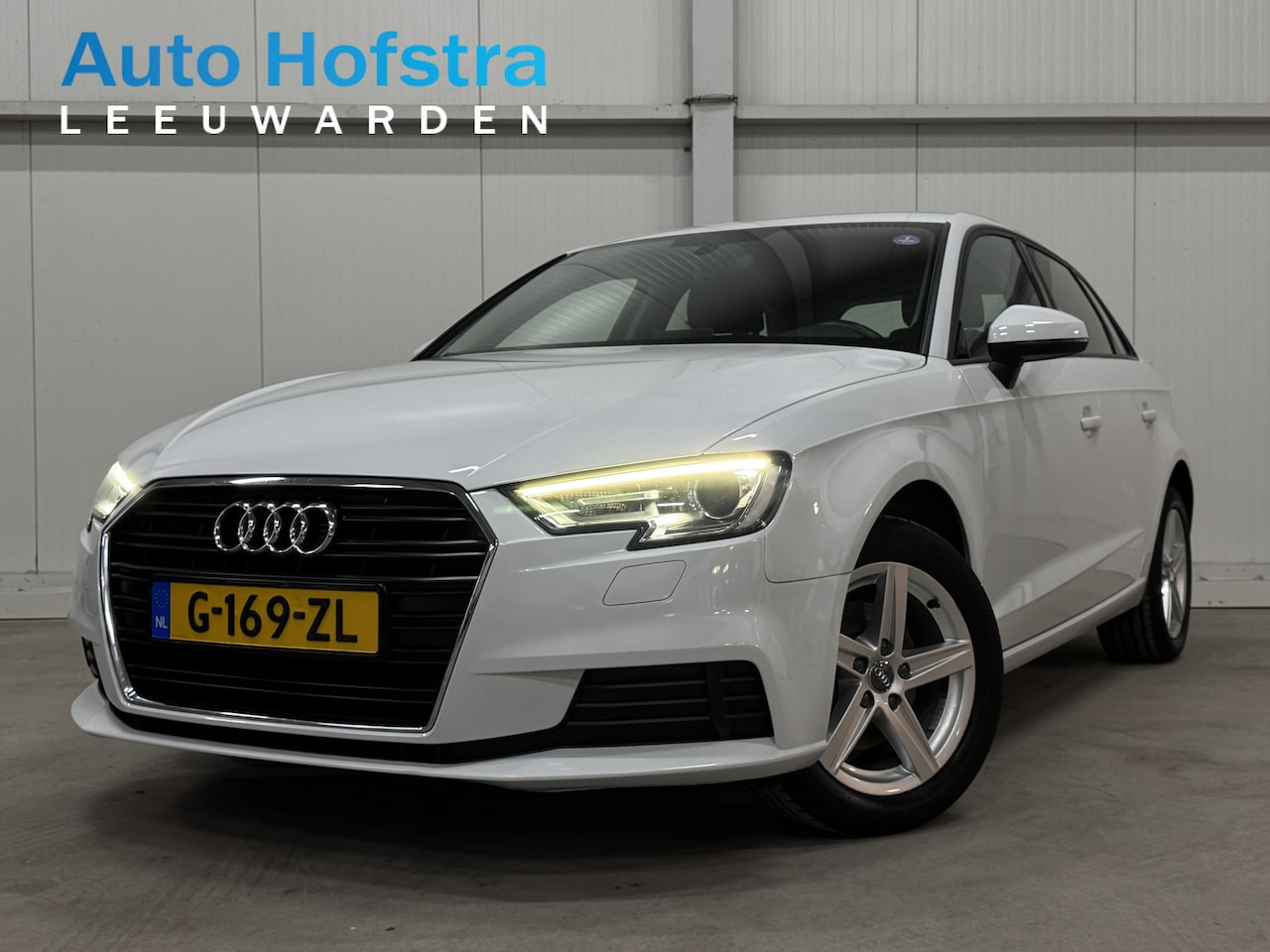 Audi A3 Sportback - 30 TFSI Pro Line METALLIC-LAK LED NAVI PDC LMV 1STE.EIGEN. - AutoWereld.nl