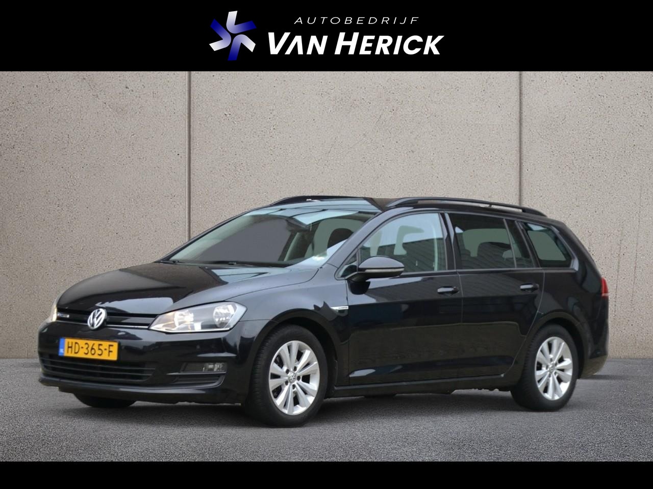Volkswagen Golf Variant - 1.0 TSI Comfortline | Cruise |Sensoren | Lm velgen - AutoWereld.nl