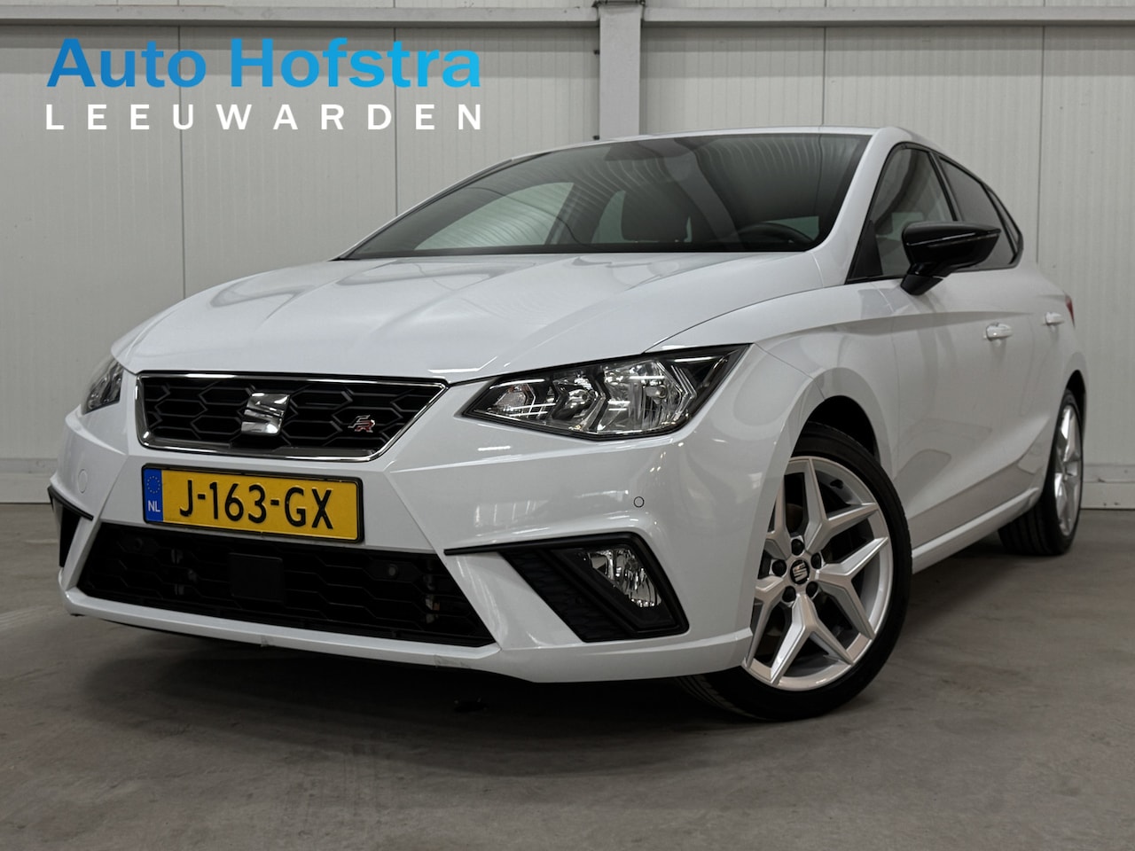 SEAT Ibiza - 1.0 TSI 116 PK FR Business Intense DIGI-DASH METALLIC NAVI CAMERA STOELVERW. PDC LMV - AutoWereld.nl