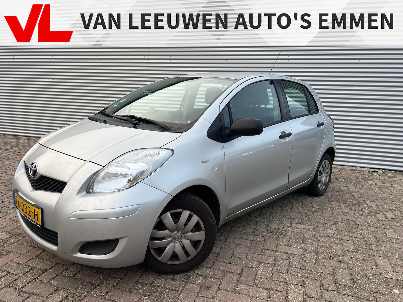 Toyota Yaris - 1.0 VVTi Acces | Airco | Radio-CD/MP3 speler | Stuurbekrachtiging - AutoWereld.nl