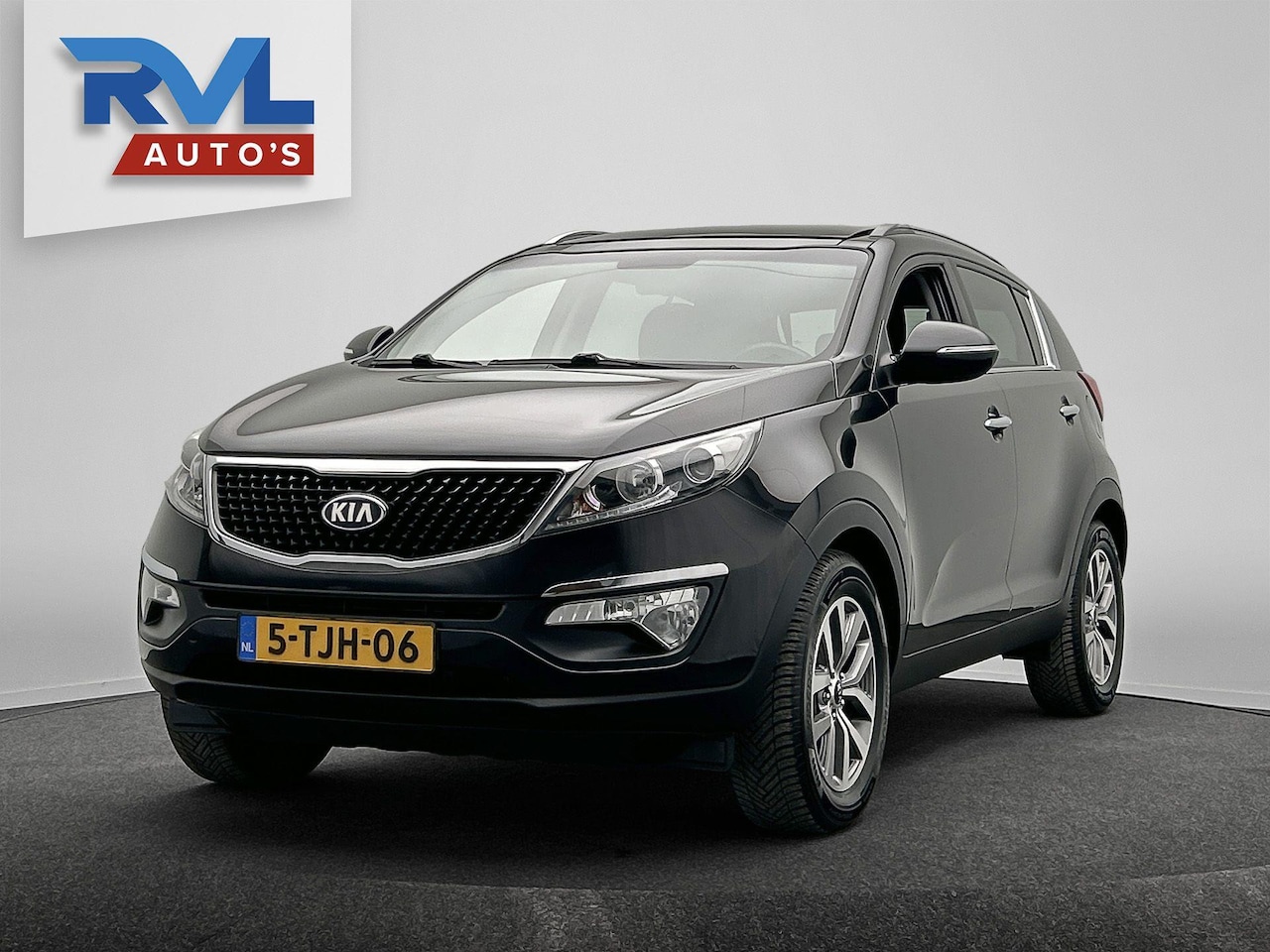 Kia Sportage - 1.6 GDI BusinessPlusLine * Origineel NL *Panoramadak Camera Navigatie Cruise Control - AutoWereld.nl