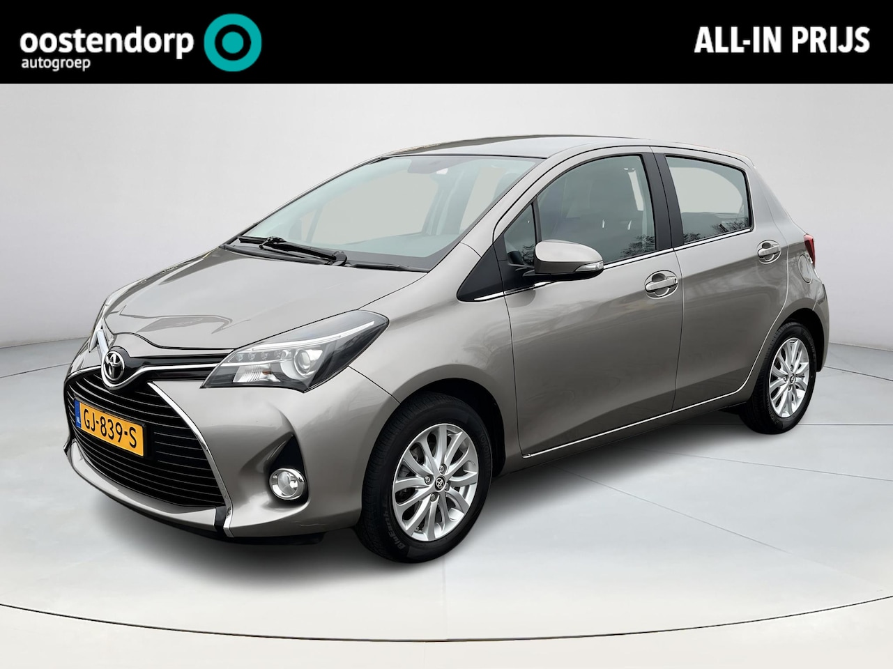 Toyota Yaris - 1.3 VVT-i Style | All-in prijs | Navigatie| Trekhaak - AutoWereld.nl