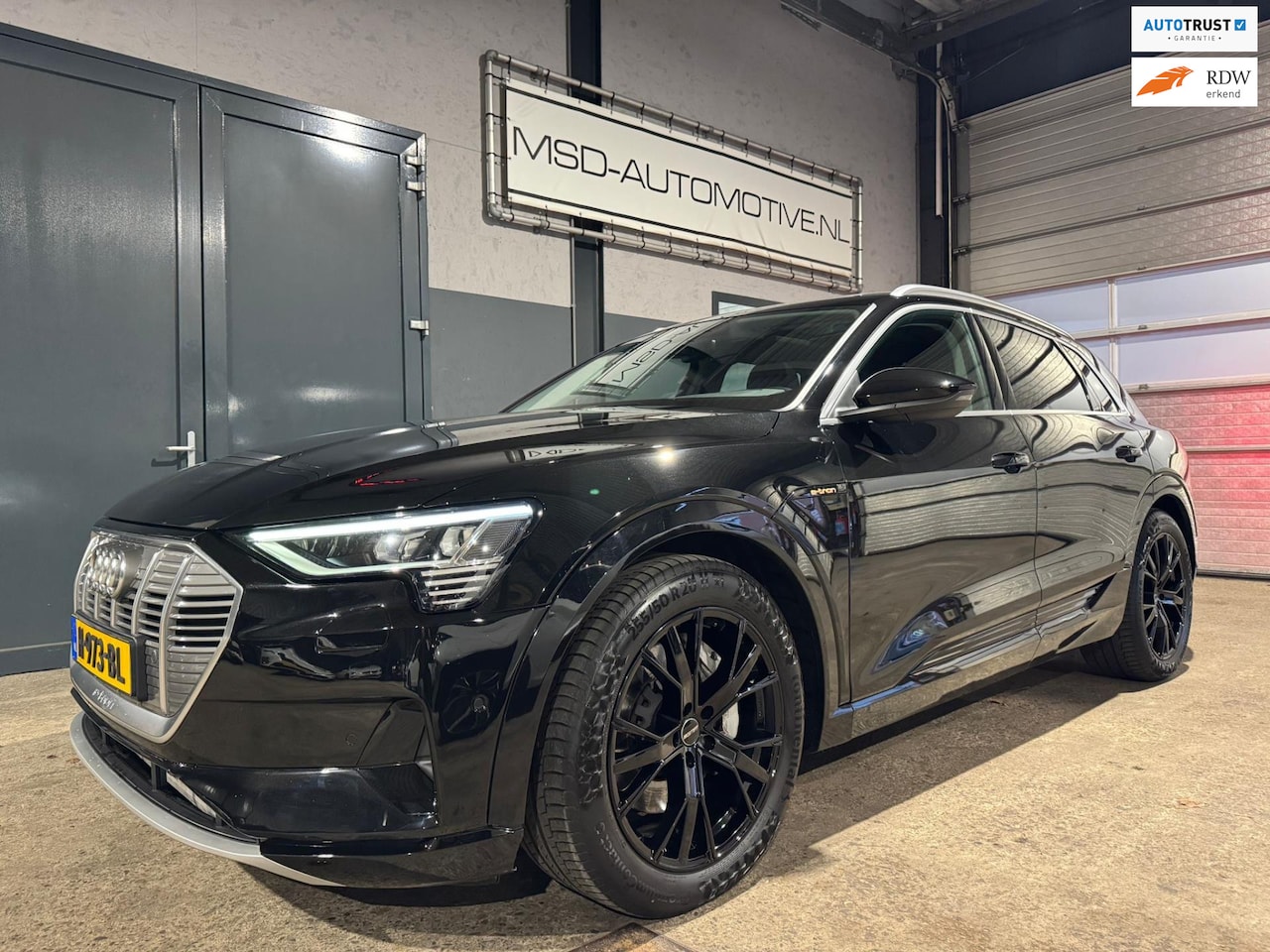 Audi e-tron - E-tron 50 quattro Launch edition Panoramadak Leer NAP - AutoWereld.nl