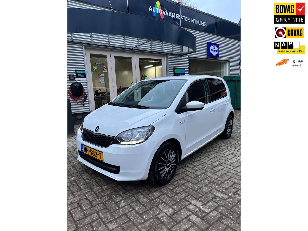 Skoda Citigo - 1.0 Greentech Ambition 1.0 Greentech Ambition, Cruise, All Season, Bluetooth. - AutoWereld.nl