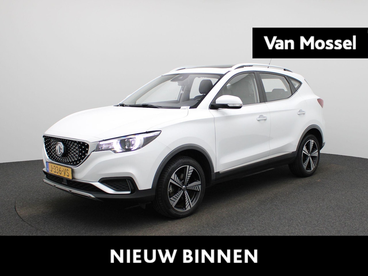 MG ZS - Luxury 45 kWh | Pano | Elekt. Verstelbare Bestuurdersstoel | Achteruitrijcamera | Adaptive - AutoWereld.nl