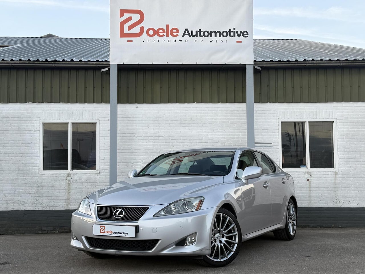 Lexus IS - 250 Sport Aut. / Incl. BTW / Dealer Ondh. / Orig. NL - AutoWereld.nl