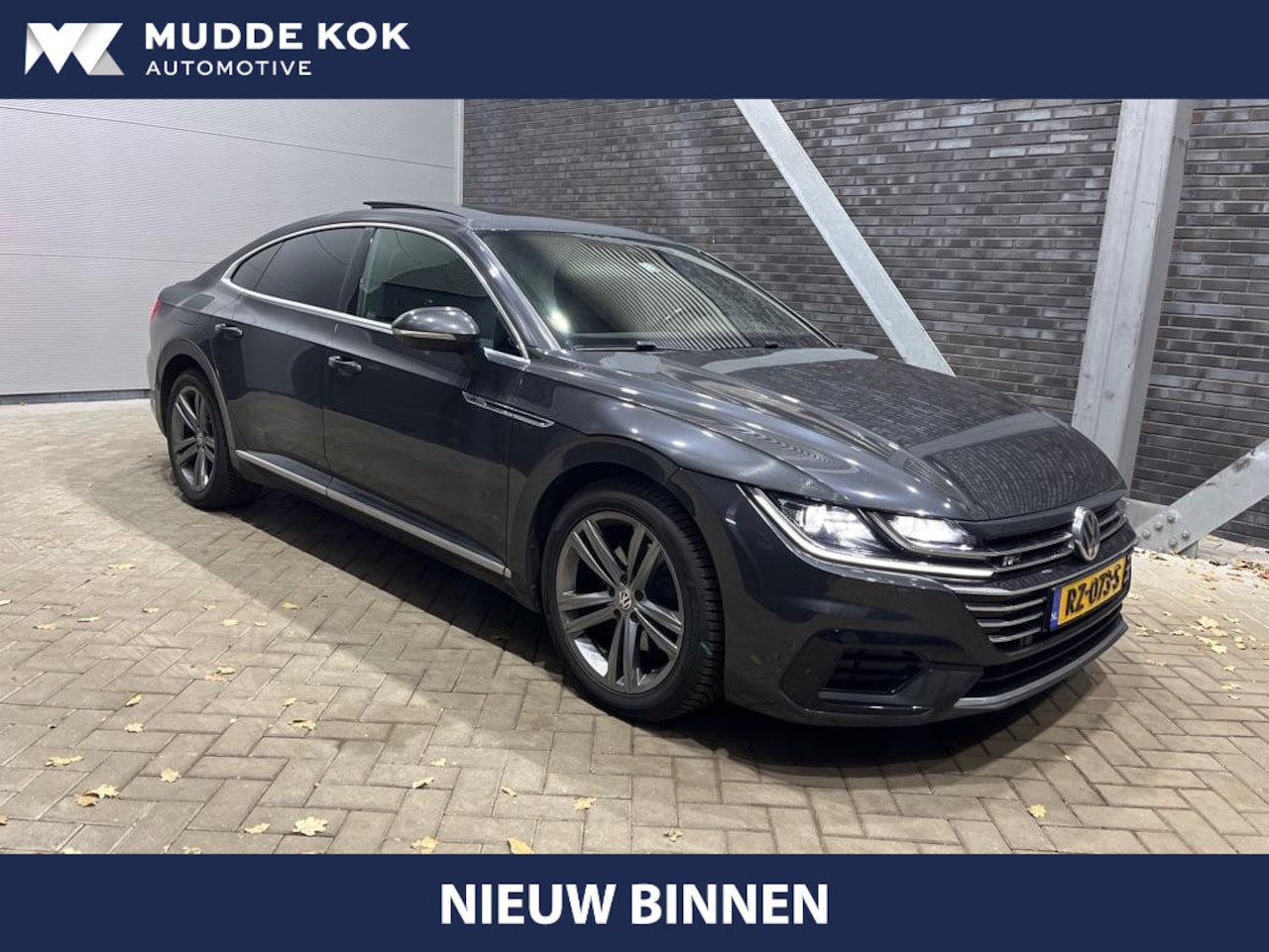 Volkswagen Arteon - 1.5 TSI Business R | Schuif/kanteldak | ACC | Stoelverwarming | Getint Glas | 18 Inch - AutoWereld.nl