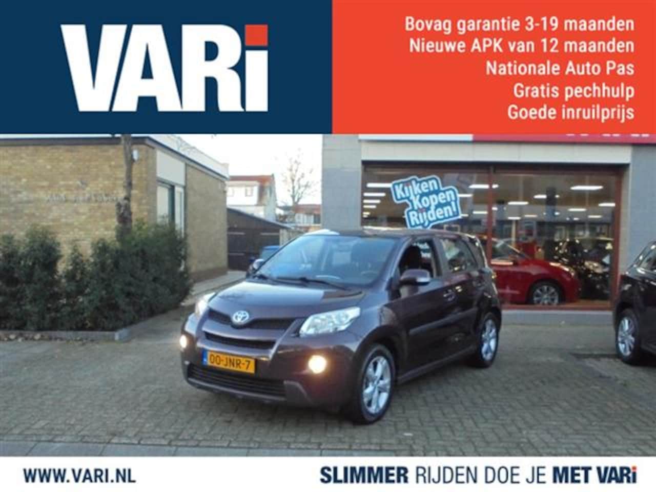 Toyota Urban Cruiser - 1.3 VVT-i Aspiration 1.3 VVT-I Aspiration - AutoWereld.nl