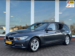 BMW 3-serie Touring - 316i Business Sport- Navi - Clima - PDC - LM
