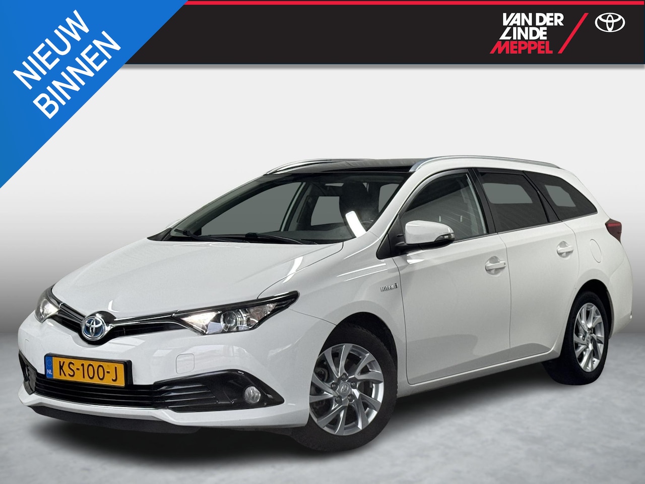 Toyota Auris Touring Sports - 1.8 Hybrid Trend NL Navi Cruise Clima Panodak - AutoWereld.nl