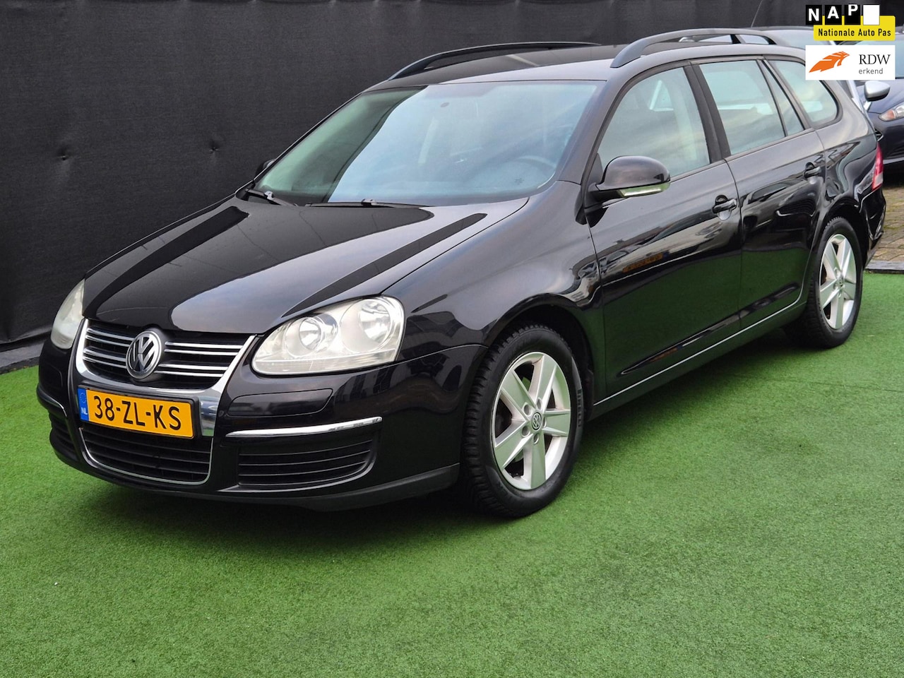 Volkswagen Golf Variant - 1.6 VOL - AUTOMAAT NAP! - AutoWereld.nl