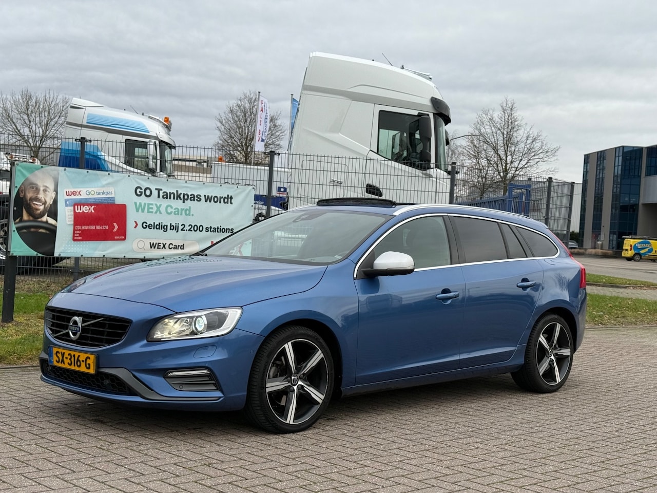 Volvo V60 - 2.0 T4 Business Sport 2.0 T4 Business Sport - AutoWereld.nl