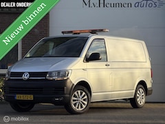 Volkswagen Transporter - 2.0 TDI Highline 3-Zits Cruise Trekhaak Navigatie Verwarmde Voorruit