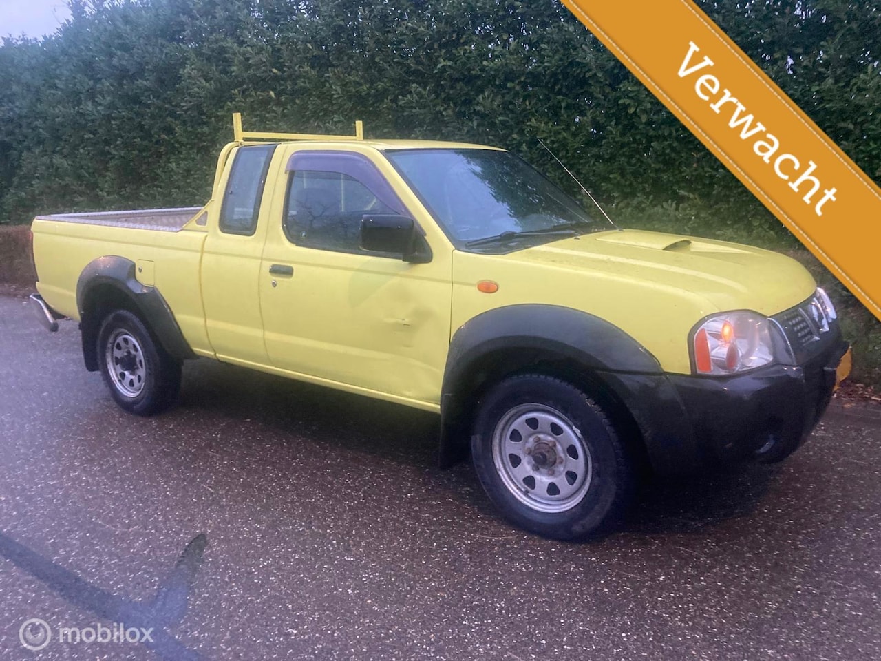 Nissan Navara - 2.5 DTi PICK-UP AIRCO 4 WD - AutoWereld.nl
