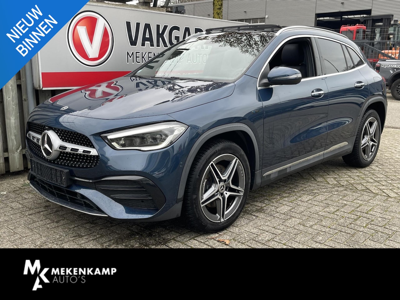 Mercedes-Benz GLA-Klasse - 250 e Business Solution AMG Limited 19"/Panoramadak/Adaptieve cruise/Sfeerverlichting/Stoe - AutoWereld.nl