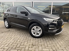 Opel Grandland X - 1.2 Turbo Business Executive Carplay / Camera / Led / Automaat / Stoel-stuur verwarming